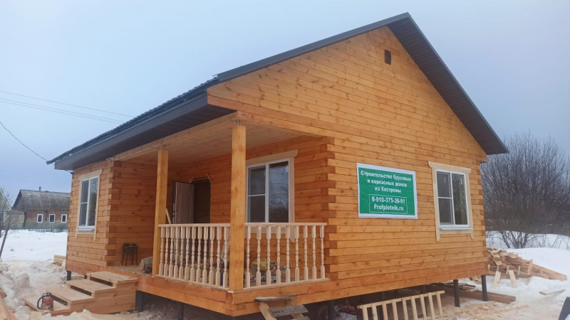 Дом из бруса под ключ по проекту ДБ-32